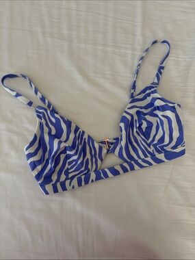 Shade & Shore Periwinkle Blue and White Zebra Print Bikini Top, 34D